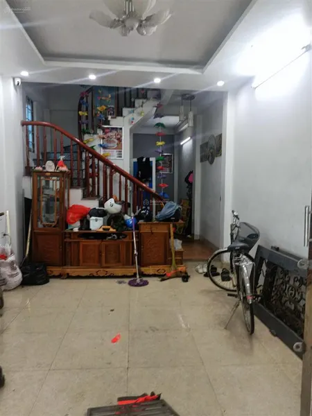 Bán nhà 4 tầng thổ cư sổ đỏ. dt 38 m2. mt 3.85 m hậu 3.85 m. căn góc. ở la phù xã an khánh hn