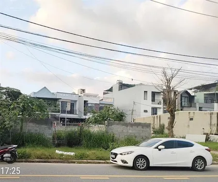 Mặt tiền đường 7.5m phạm viết chánh view hồ và công viên (cẩm lệ đà nẵng)