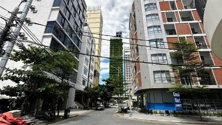 Bán đất góc 2 mặt tiền rộng 26m đường ngô thì sĩ, phố tây an thượng, trục thông ra biển mỹ khê.