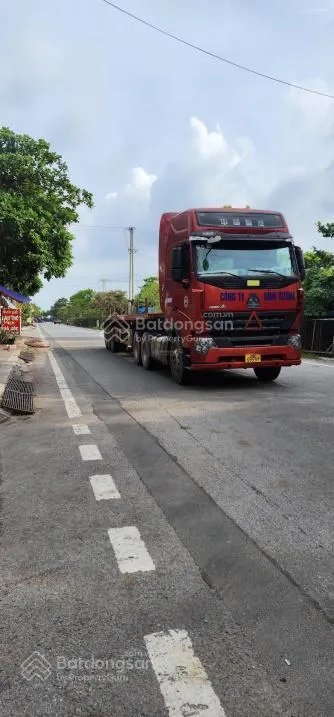 Bán đất vân điềm thư lâm vuông đẹp, 40m2, mặt tiền 4.5m, chào bán 2.5 tỷ, trung tâm xã, ô tô gần