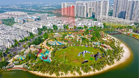 Bán 2 phòng ngủ lumiere boulevard toà c trực diện công viên 36ha 5,2tỷ (không có căn thứ 2)