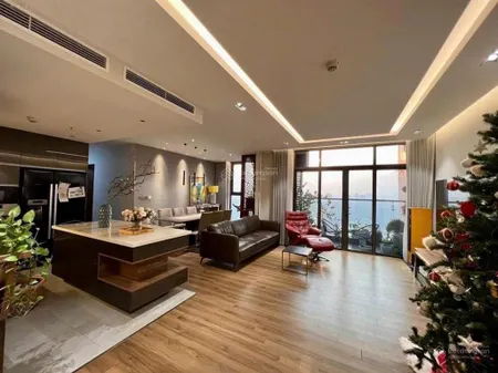 Chính chủ bán chung cư vinhome skylake 3 ngủ, view hồ skylake, 113m2, giá bán 13,8 tỷ full đồ