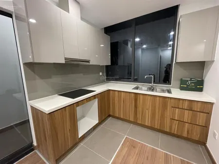 Chính chủ gửi bán nhanh 2pn 2wc, 65m2, giá 5 tỷ 50tr toà mới eco green
