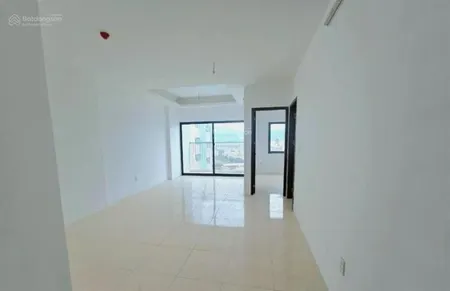 Cần bán căn ph giá 1350 0905,976.175