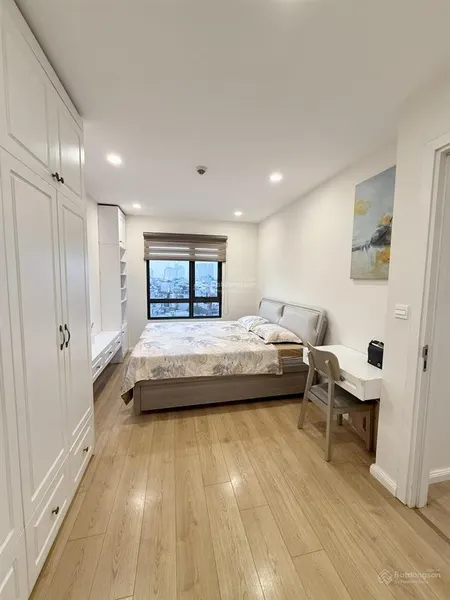 Bán căn hộ chung cư kosmo tây hồ, 75m2, 7,575 tỷ, đẹp, nhiều tiện ích
