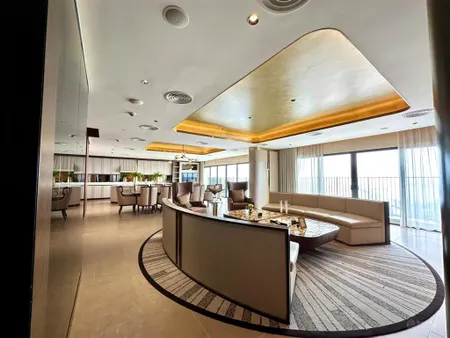 Cực vip siêu phẩm bán căn hộ penhouse view hồ tây kosmo tây hồ 0973 013 ***