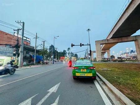 Bán nhà mặt tiền đường 17 linh trung ra trạm metro chỉ 80m ngang 6,5m cực hiếm thích hợp xây chdv