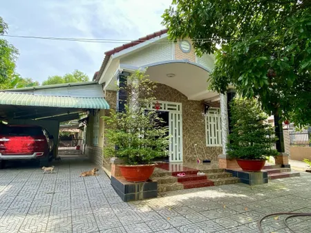 Bán nhà 2100m² Phường Tân Thành