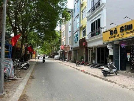 Bán nhà mặt phố đại yên (279 đội cấn) ba đình ô tô tránh vỉa hè kinh doanh mọi loại hình.