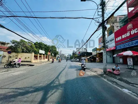 Đất diện tích lớn gần kha vạn cân xây dựng cao tầng chdv, ngang 10m bao đẹp, đường rộng 10m