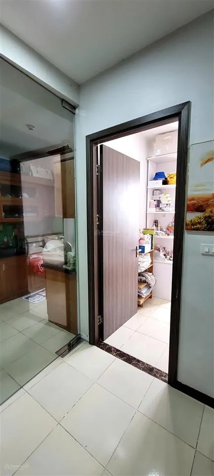 51.3m tầng trung tòa 11 tầng full nội thất chỉ hơn tỷ