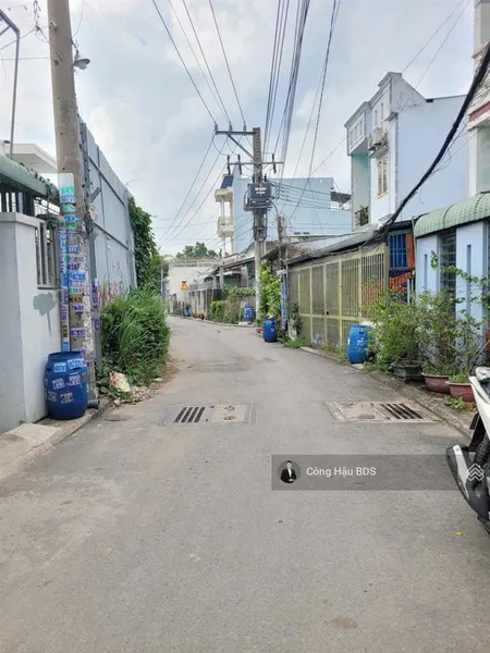 Bán đất hẻm nhựa 5m đường nguyễn hiền, p. dĩ an. gần chợ dĩ an. dt 70.6m2. (4.2x 17m). giá 3.4 tỷ
