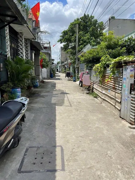 Bán đất tặng nhà cấp 4 giá rẻ gần ngã tư chiêu liêu, dĩ an