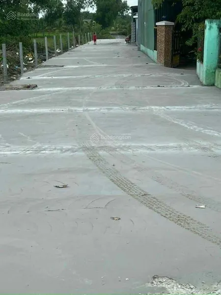 620m2 đất thổ (lúa)(đường bê tông 6 m) 890 triệu hòa khánh đông đức hòa. 0931 313 ***