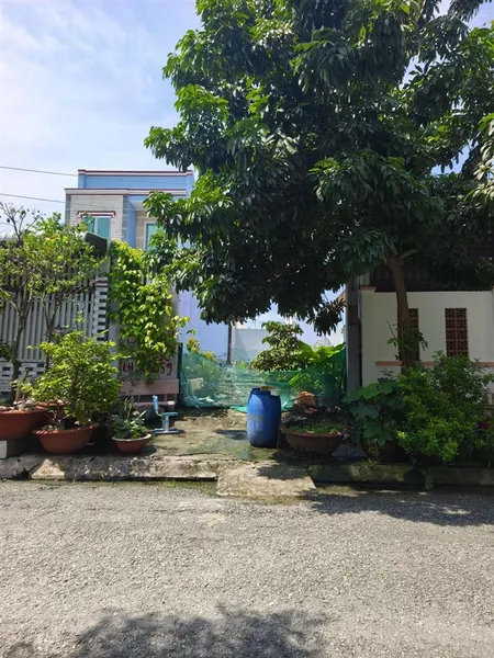 Đất giá 4,6 tỷ, dt 5*20m, khu 526/ nguyễn văn tạo, xã long thới, nhà bè
