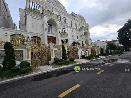 Bán mấy lô đất ngang 10m. khu biệt thự phú nhuận, lê thị riêng