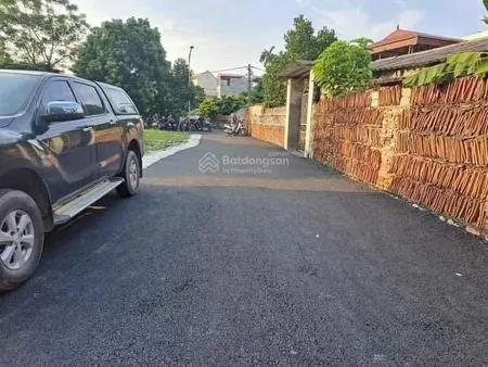 Chính chủ cần bán mảnh đất 48,5m2 tại ngã tư chợ xâm xuyên có mt 7,57m nở hậu kinh doanh đỉnh