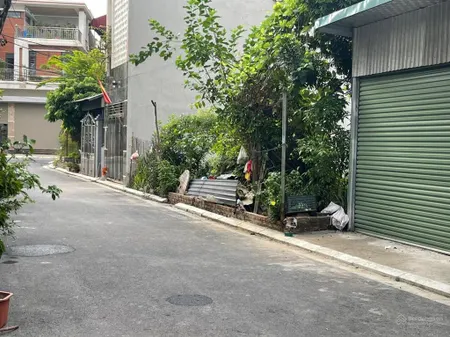 Bán đất rộng 120m2 mặt tiền 8m đường ô tô tránh nhau lễ pháp, tiên dương