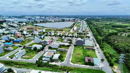 Cặp đất vàng 260m² trung tâm bình chánh mặt tiền 14m sổ riêng sang tên ngay !