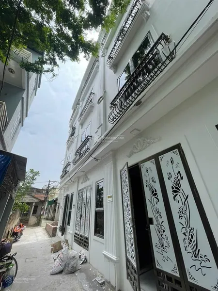 Bán nhà 30m2 giá 2tỷ550 thiết kế hiện đại, không lỗi phong thủy ô tô cạnh nhà, tiện ích đầy đủ
