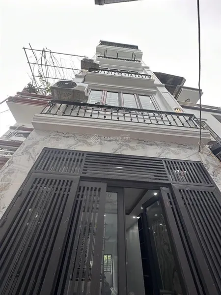 Bán nhà riêng tại nguyễn khoái, 9,6 tỷ, 50 m2, 6pn + 5wc + bếp