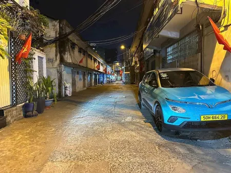 Chính chủ bán nhà 42m2, hẻm xe hơi tránh, gần mặt tiền ngô tất tố, bình thạnh giáp q1, gần chợ