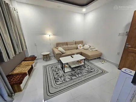 Bán nhà ngang 5m, xe hơi để trong nhà, hẻm tân cảng thông thoáng. quận bình thạnh