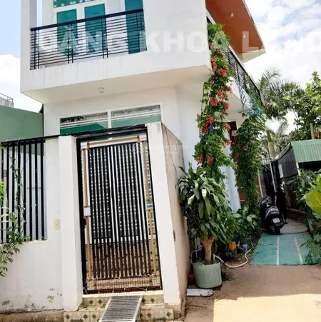 Bán nhà sân vườn long thạnh mỹ thủ đức 140m2 6 tỷ 8