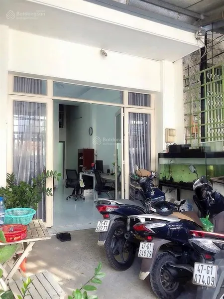 Q7 quá rẻ, xe hơi ngủ trong nhà, dt 3.6x22m, 80m2, 20m ra mặt tiền đường phú thuận, chỉ 6.35 tỷ