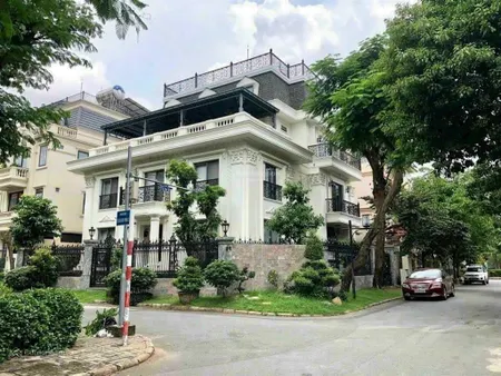 Bán biệt thự sương nguyệt ánh, phường bến thành, q1. dt 20x20m. giá 78 tỷ thiết kế kiểu nhật bản