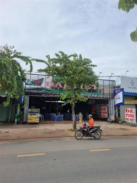Giảm 2.5tỷ nhà 10mx20m mặt tiền song hành, trung chánh, hóc môn, đang cho thuê 25tr,giá 17.990tỷ