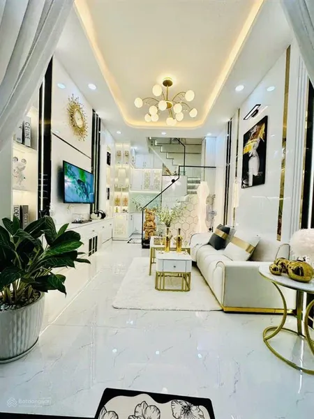 1,950 tỷ nhà 2 lầu 2 pn 3 wc sổ đồng sở hẻm 1942/ huỳnh tấn phát nhà bè