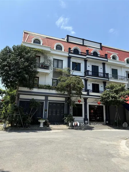 Hàng chính chủ bán gấp liền kề phú lương đường 30m, mặt tiền 7.2m, nhỉnh 20 tỷ.
