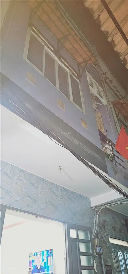 Bán nhà tân kì tân quý 4* 6 m đúc 2 lầu btct chắc chắn vị trí đẹp sát mt 30 m giá 3 tỷ350 sổ đẹp