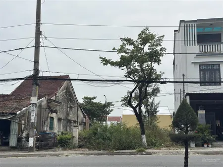 Cần bán 2 lô đất 2 mặt tiền biển lạc long quân, cẩm an, hội an