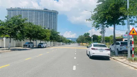 Bán đất mặt biển nguyễn tất thành, 2 mặt tiền, tiềm năng sinh lời cao