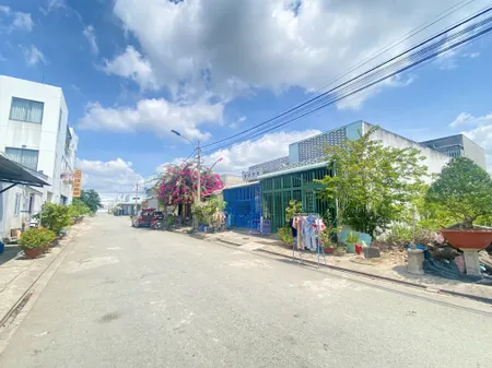 Bán đất 100.4m² ngang 5m giá 1.45 tỷ Xã Long Cang