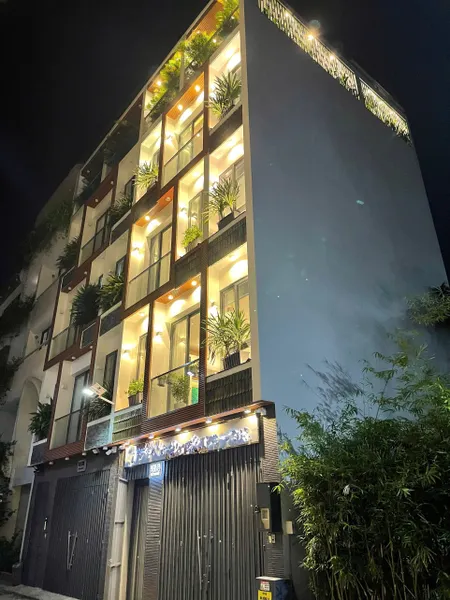 Bán nhà 5 tầng mới Hẻm 435 xe tải đường Thống nhất. Khu Vip
