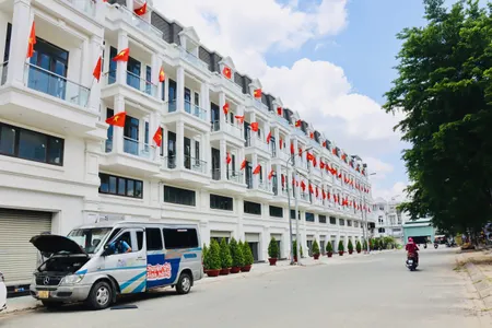 Cần Bán Shophouse 340,9m2 Đối Diện Chợ An Sương Quận 12 TP Hồ Chí Minh