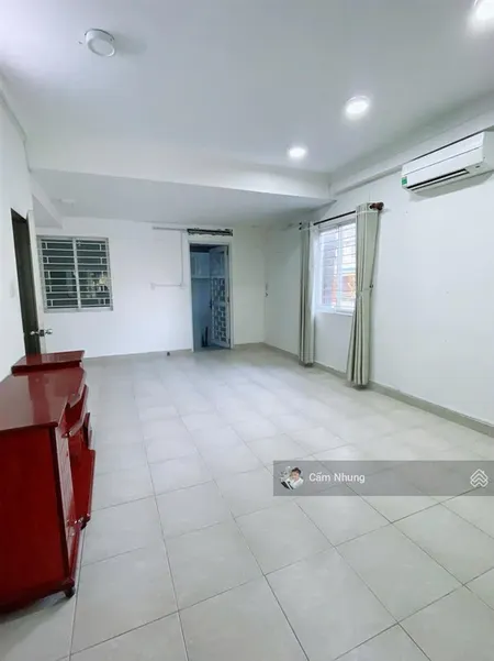Bán nhà phố liền kề nhà trống, mặt tiền đường 8m nhựa hotline/zalo 0908 002 *** gặp nhung