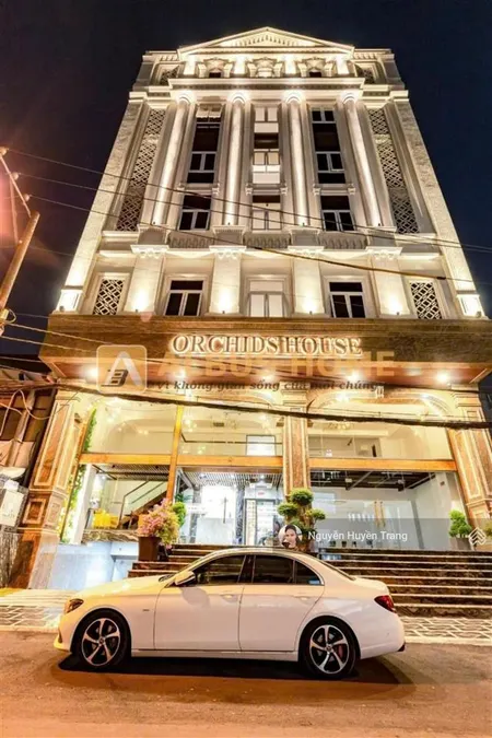 Siêu vị trí! bán nhà góc 2 mt nguyễn thái học đoạn đẹp q1 (15x18m) 5 tầng hđt 120tr/th giá 60 tỷ