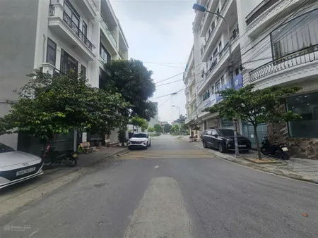 Giãn dân khu 8 đại phúc , võ cường tp bắc ninh. trục thông thẳng nguyễn quyền dt 74 m2