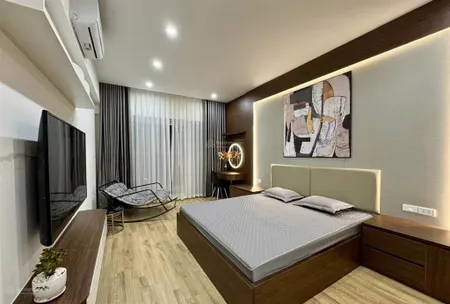 Chủ nhà cần bán căn 3pn to hiếm tại cc golden land 275 nguyễn trãi 145m2, bc đông nam nt đẹp mới