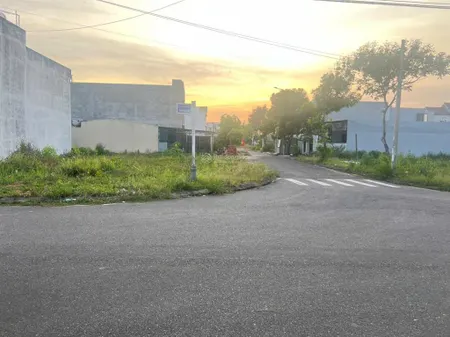 Bán đất lô góc 157m2 ngang 8,3m đối diện công viên đẹp khu bá tùng, đường 7m5 hoàng hối khanh