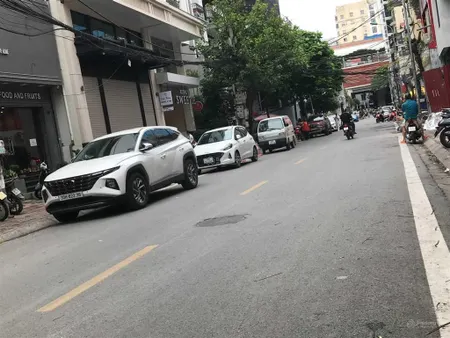 Lô đất cực kỳ hiếm ở ngõ 21 lê văn lương phù hợp xây tòa nhà văn phòng khách sạn hoặc apartment