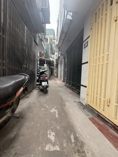 Bán đất nguyễn khoái 43M 2 thoáng hoàng mai