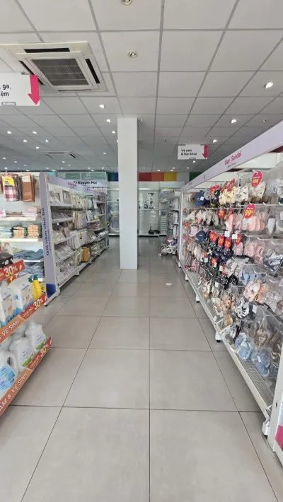 🔥🔥🔥 VỊ TRÍ CỰC ĐỈNH NGANG KHỦNG GẦN 15M ĐƯỜNG TRƯỚC NHÀ HƠN 20 CÓ LỀ ĐƯỜNG. THU NHẬP CỰC KHỦNG THU NHẬP 1.2 TỶ/NĂM.