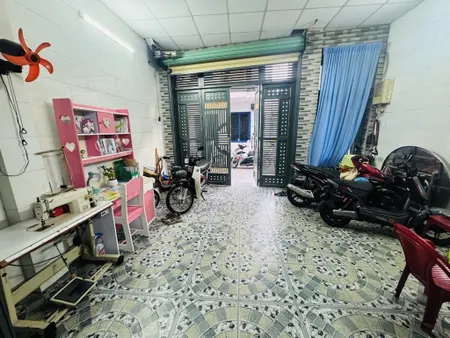 Bán nhà 3 Tầng, Hẻm ôtô, ngang 5m giá 6.5 tỷ Phường Phú Thọ Hòa , Tân Phú.