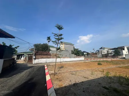 Chính chủ cần bán lô góc 2 mặt tiền bình yên, thạch thất 100m² full thổ cư