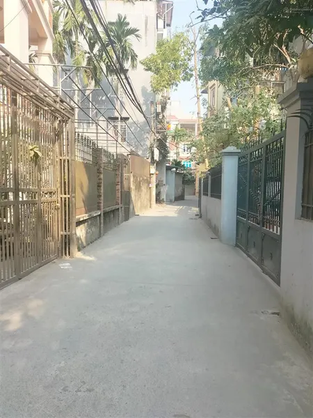 8.75 tỷ. chia lô xây ccmn đầu tư. thửa đất 70m2. mặt tiền 6,5m. đường 3m, ngõ 193 phú diễn